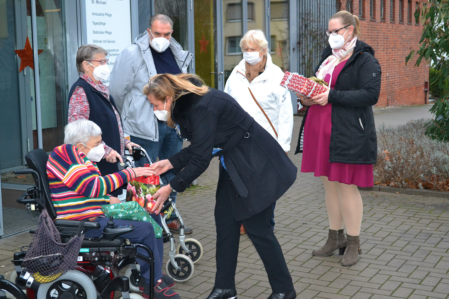 Wunschbaum_Uebergabe_02_Low_Res